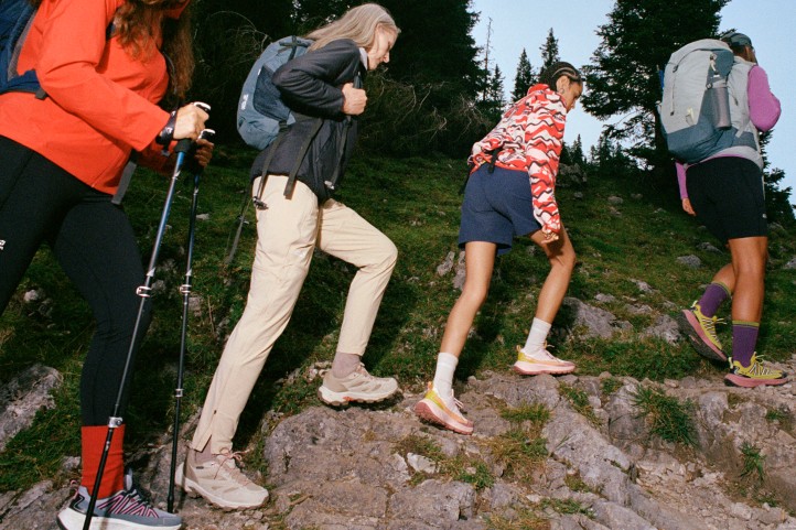 Foto para la&nbsp;categoría faldas y los&nbsp;pantalones para&nbsp;mujeres