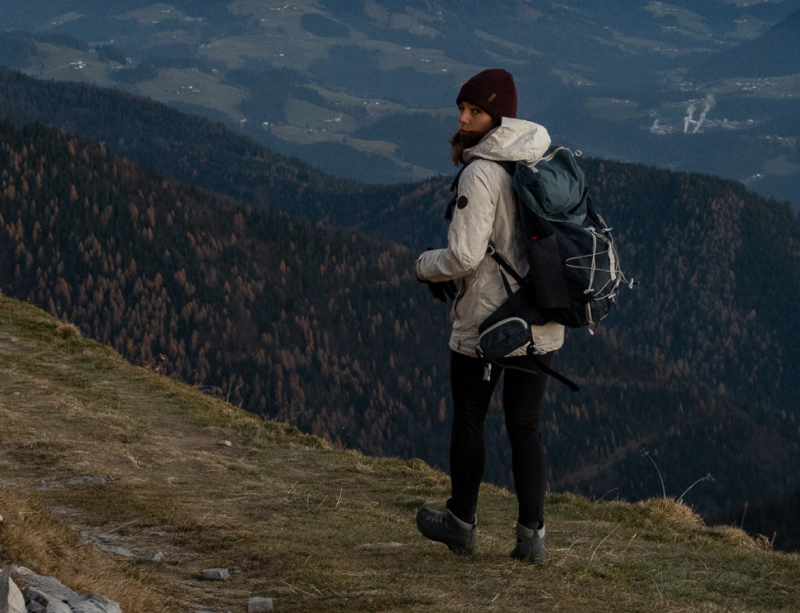 Theresa beim Wandern