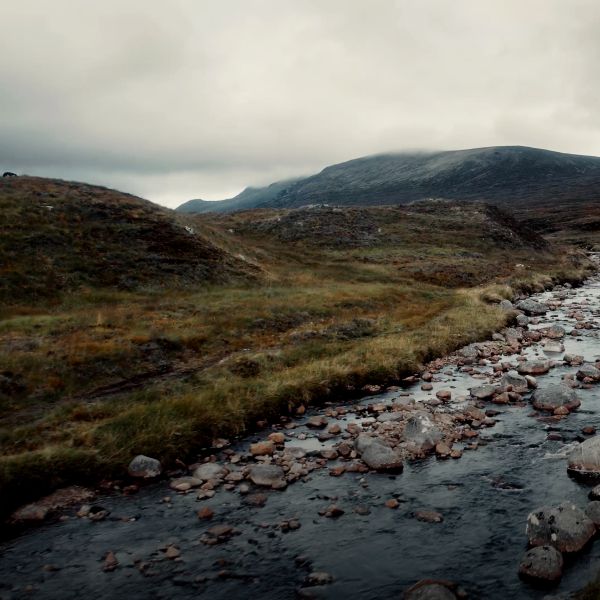 Stretch of water